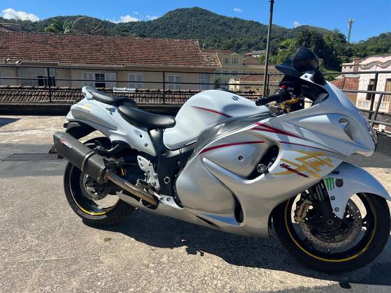 SUZUKI HAYABUSA GSX1300RA 